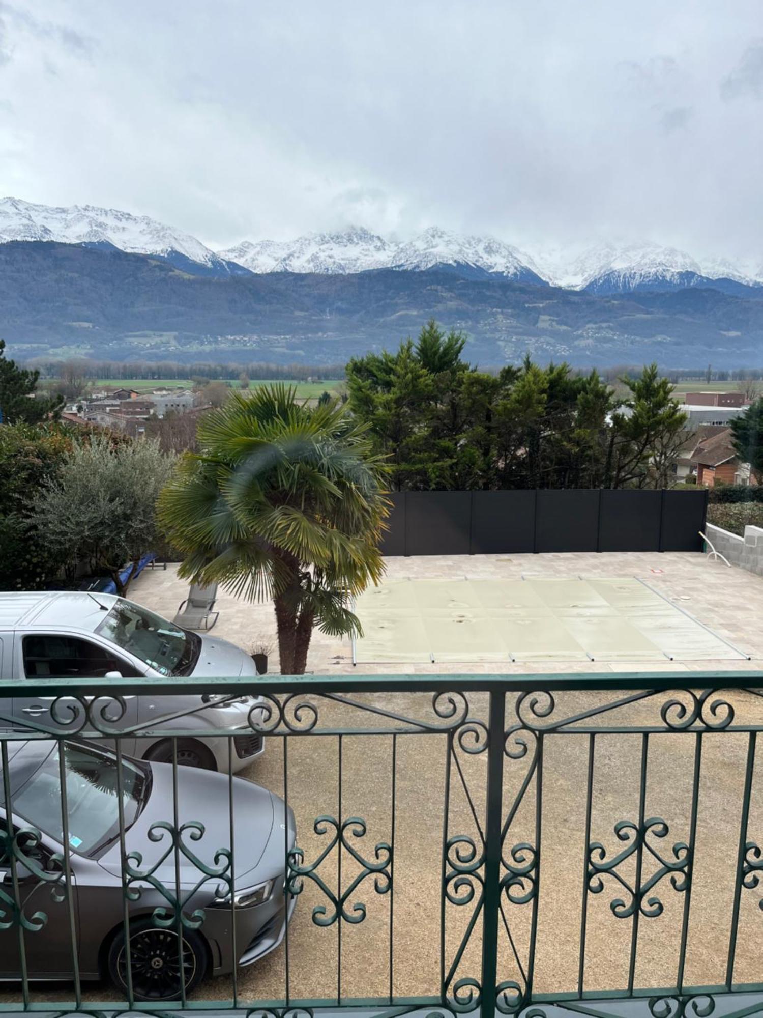 Logement Icare 5Km De Crolles, Soitec , St Lumbin Экстерьер фото